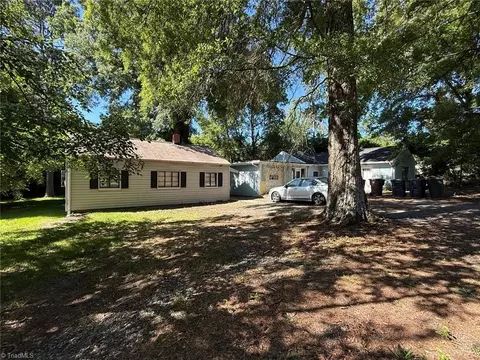 607 Creek Ridge Rd, Greensboro, NC 27406