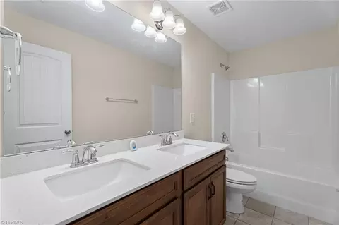 Bath - 120 Ascender Dr, King, NC 27021 photo 3 of 3