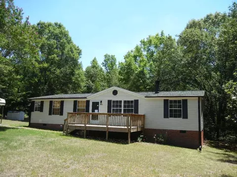 5124 Mcleansville Rd, Mcleansville, NC 27301