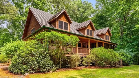 4361 Dunbar Bridge Rd, Asheboro, NC 27205