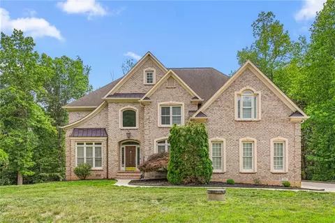6003 Morganshire Dr, Summerfield, NC 27358