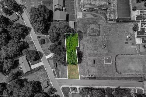 317 Holderby St, Reidsville, NC 27320