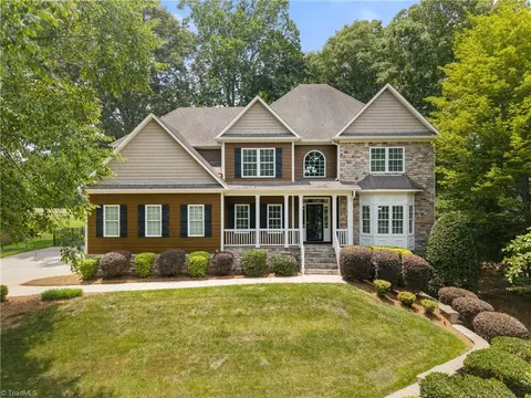 181 Hiddenbrooke Dr N, Advance, NC 27006