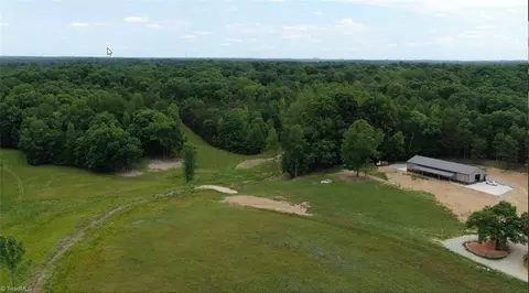 4675 Midway School Rd, Thomasville, NC 27360