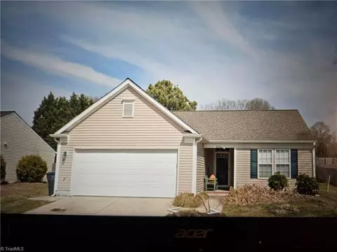 544 Lake Way, Kernersville, NC 27284