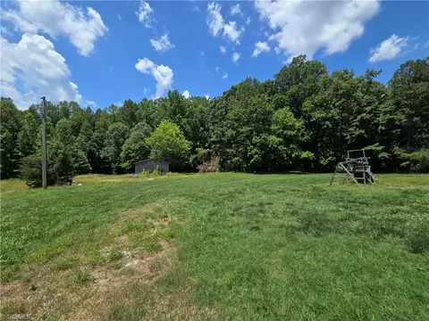 Exterior - 540 Johnson Rd, High Point, NC 27265 photo 3 of 8