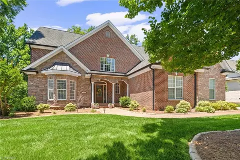 225 Heatherwood Dr, Winston Salem, NC 27107