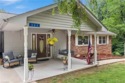 303 Alexander Dr, North Wilkesboro, NC 28659