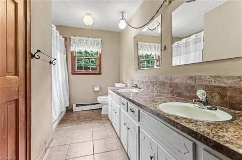 Bath - 1040 Beechwood Rd, King, NC 27021 photo 2 of 2