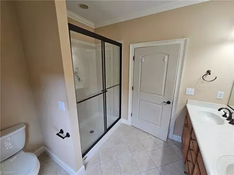 Bath - 121 Oleander Dr, Bermuda Run, NC 27006 photo 1 of 4