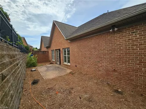 Exterior - 121 Oleander Dr, Bermuda Run, NC 27006 photo 2 of 7
