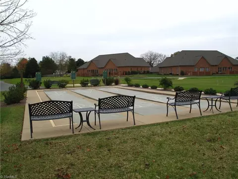 Exterior - 121 Oleander Dr, Bermuda Run, NC 27006 photo 4 of 7