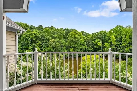 3701 Cotswold Ter #7-K, Greensboro, NC 27410