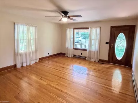 Living - 176 Robin Rd, Elkin, NC 28621 photo 2 of 6
