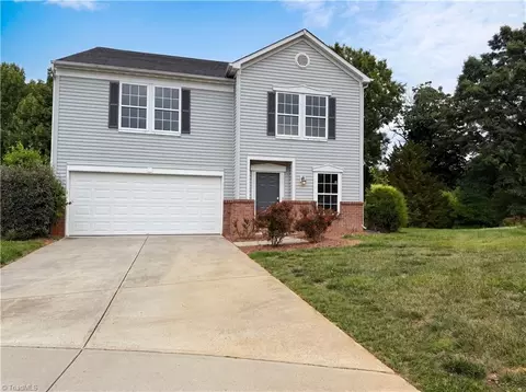 382 Kendall Dr, Winston Salem, NC 27107