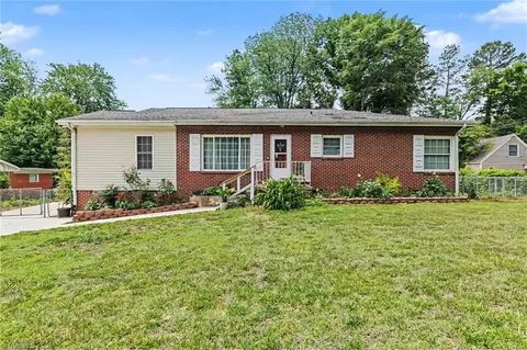 1516 Homewood Ave, High Point, NC 27262