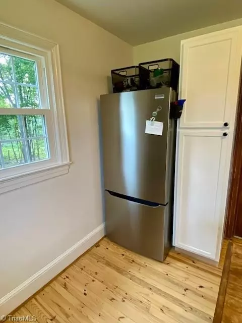 Kitchen - 1779 Mountainview Rd, King, NC 27021 photo 4 of 4