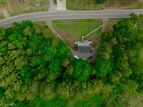 View/Area - 1779 Mountainview Rd, King, NC 27021 photo 1 of 1