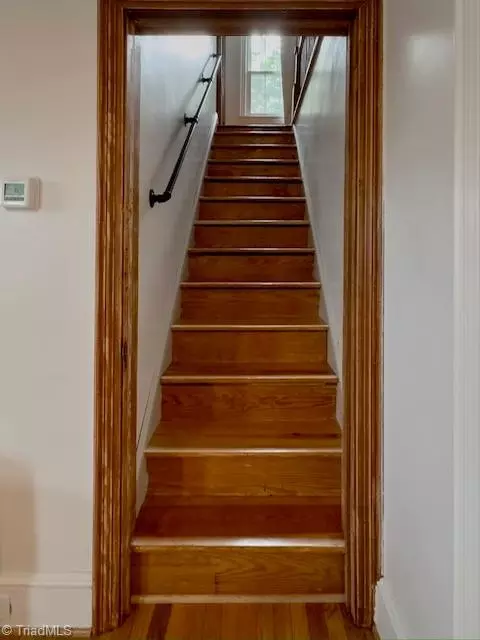 Entry Way - 1779 Mountainview Rd, King, NC 27021 photo 4 of 5