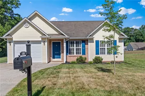 3628 Tea Berry Ridge Rd, Winston Salem, NC 27127