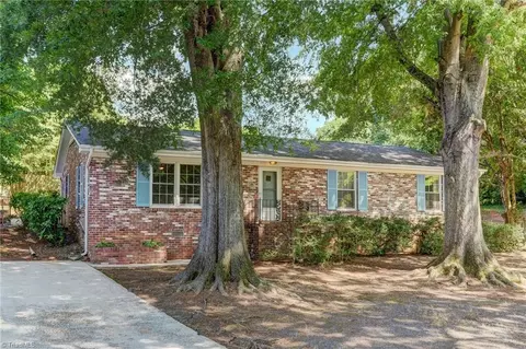 1831 Pennrose Dr, Reidsville, NC 27320