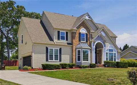 Exterior - 1406 Spring Tree Ct, High Point, NC 27265 photo 2 of 7