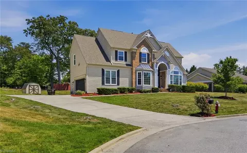 Exterior - 1406 Spring Tree Ct, High Point, NC 27265 photo 3 of 7