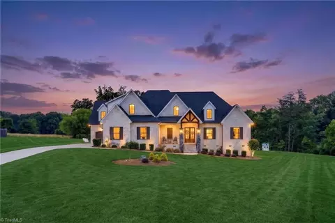 402 Mitchells Landing Way, Greensboro, NC 27455