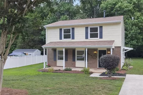 4013 Oak Ridge Dr, Winston Salem, NC 27105