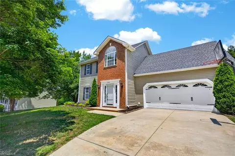 3913 Melco Ct, High Point, NC 27265