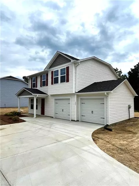 Exterior - 403 Unity St, Thomasville, NC 27360 photo 3 of 5