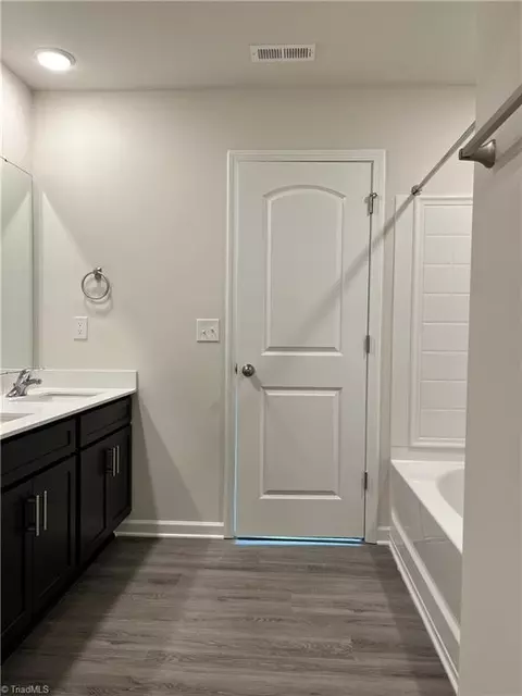 Entry Way - 403 Unity St, Thomasville, NC 27360 photo 1 of 2