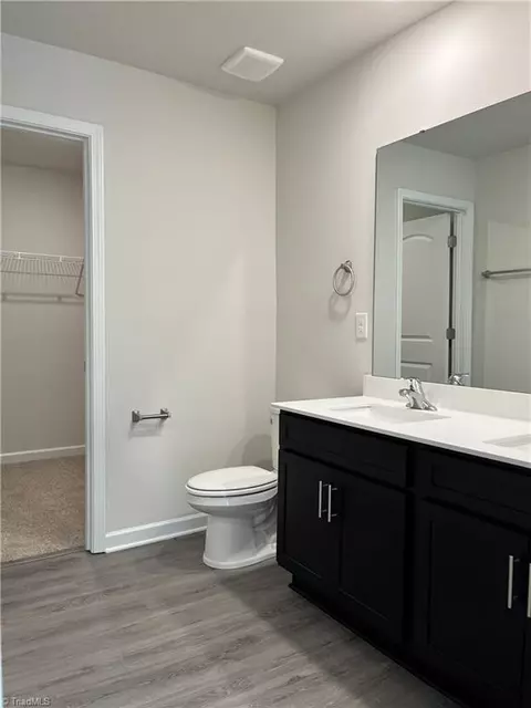 Bath - 403 Unity St, Thomasville, NC 27360 photo 1 of 1