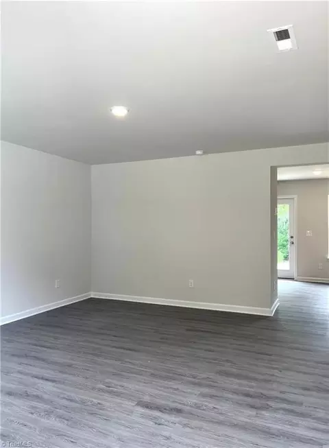 Living - 403 Unity St, Thomasville, NC 27360 photo 1 of 2