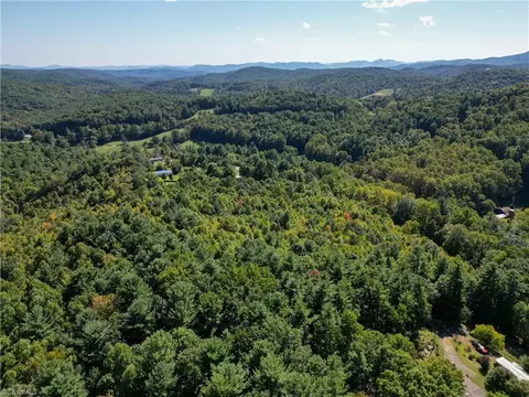 00 Orchard Rd, Deep Gap, NC 28618 photo 9
