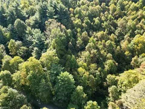 00 Orchard Rd, Deep Gap, NC 28618 photo 13