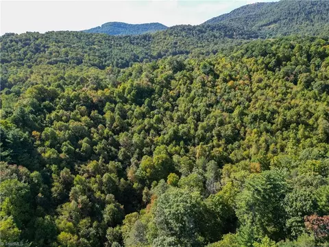 00 Orchard Rd, Deep Gap, NC 28618 photo 11