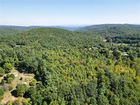 00 Orchard Rd, Deep Gap, NC 28618