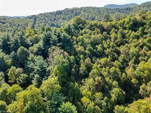 00 Orchard Rd, Deep Gap, NC 28618 photo 14