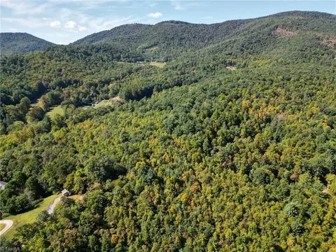 00 Orchard Rd, Deep Gap, NC 28618 photo 7