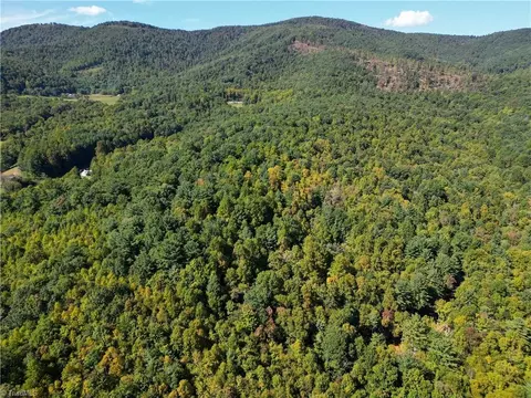 00 Orchard Rd, Deep Gap, NC 28618 photo 8