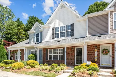 150 Bridford Downs Dr, Greensboro, NC 27407