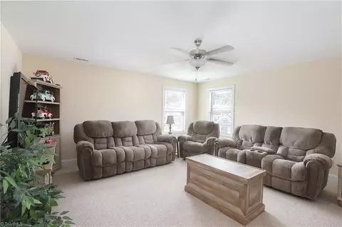 Other - 2689 Lamplight Cir, High Point, NC 27265 photo 3 of 10