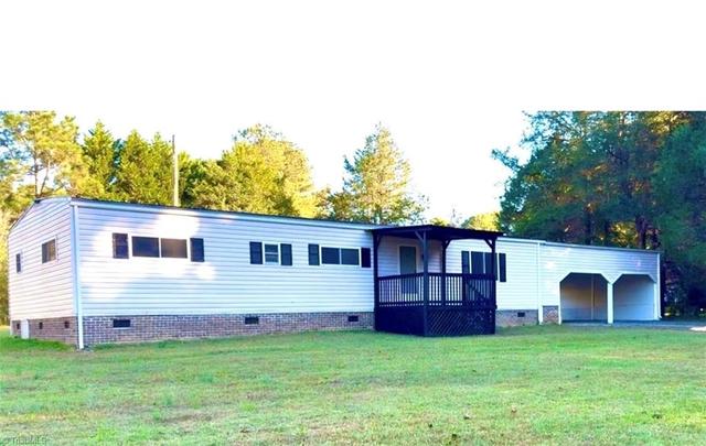 2202 Woodfield Dr, Sophia, NC 27350