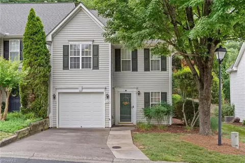1132 Academic Dr, Winston Salem, NC 27106