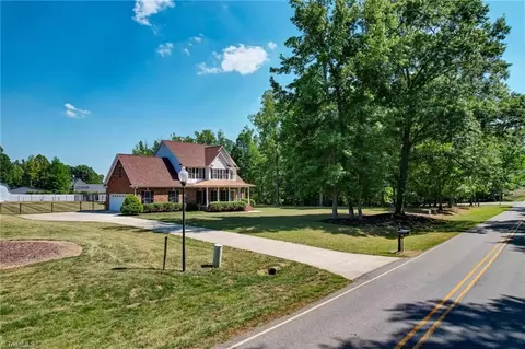 1153 Town Creek Rd, Eden, NC 27288