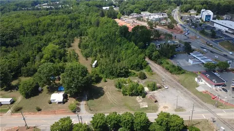 198 Brown St, Lexington, NC 27292