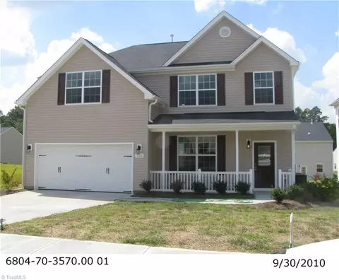 335 Summergate Dr, Winston Salem, NC 27103