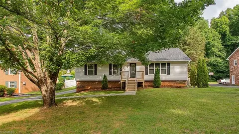4125 Mill Creek Rd, Winston Salem, NC 27106