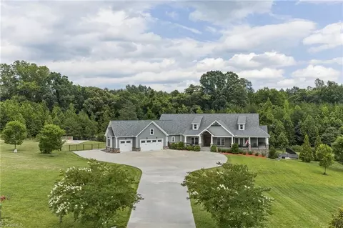 7752 Sutter Rd, Greensboro, NC 27455